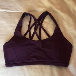 Lululemon strappy back sports bra size 4